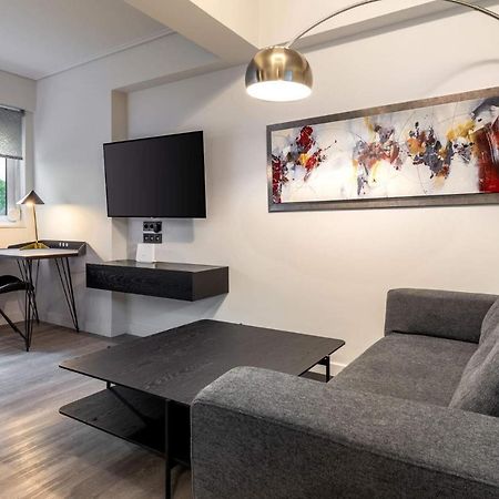 Brand-New , Delux Apt In Central Athens! Daire Dış mekan fotoğraf